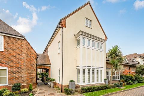 undefined, Pears Grove, Emsworth, PO10