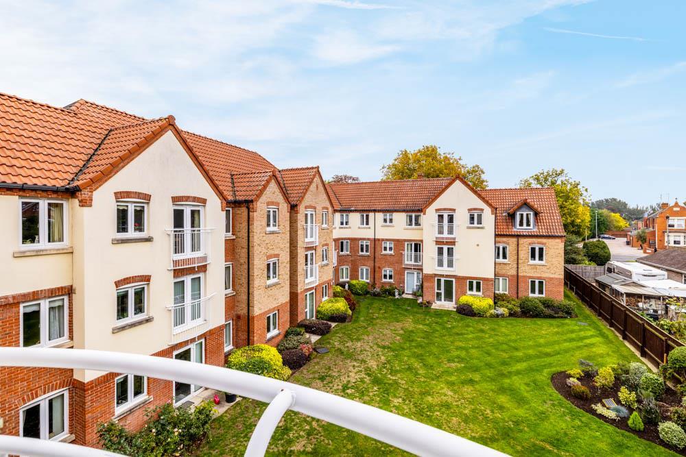 48 Swallows Court (Spalding)-11.jpg
