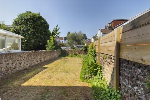 1 bedroom in a house share to rent, Beaconsfield Road, Brighton