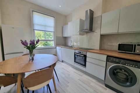 2 bedroom flat to rent, Ealing W5