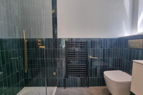 2 bedroom flat to rent, Ealing W5
