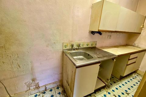 1 bedroom terraced house for sale, Blackmoorfoot Road, Huddersfield