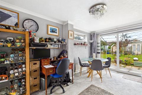 2 bedroom bungalow for sale, Wentworth Drive, Felixstowe, Suffolk, IP11