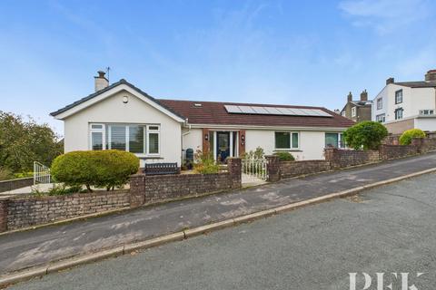 2 Dunmail Crescent, Cockermouth, CA13 0AG