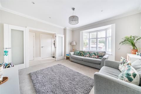 undefined, Fox Grove, Walton-On-Thames, KT12