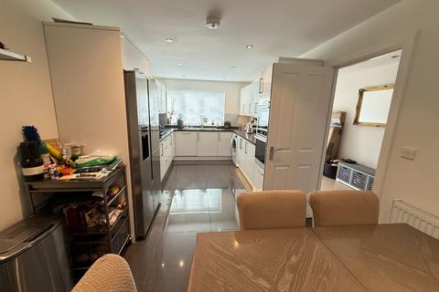 undefined, Dunstable, Bedfordshire LU6