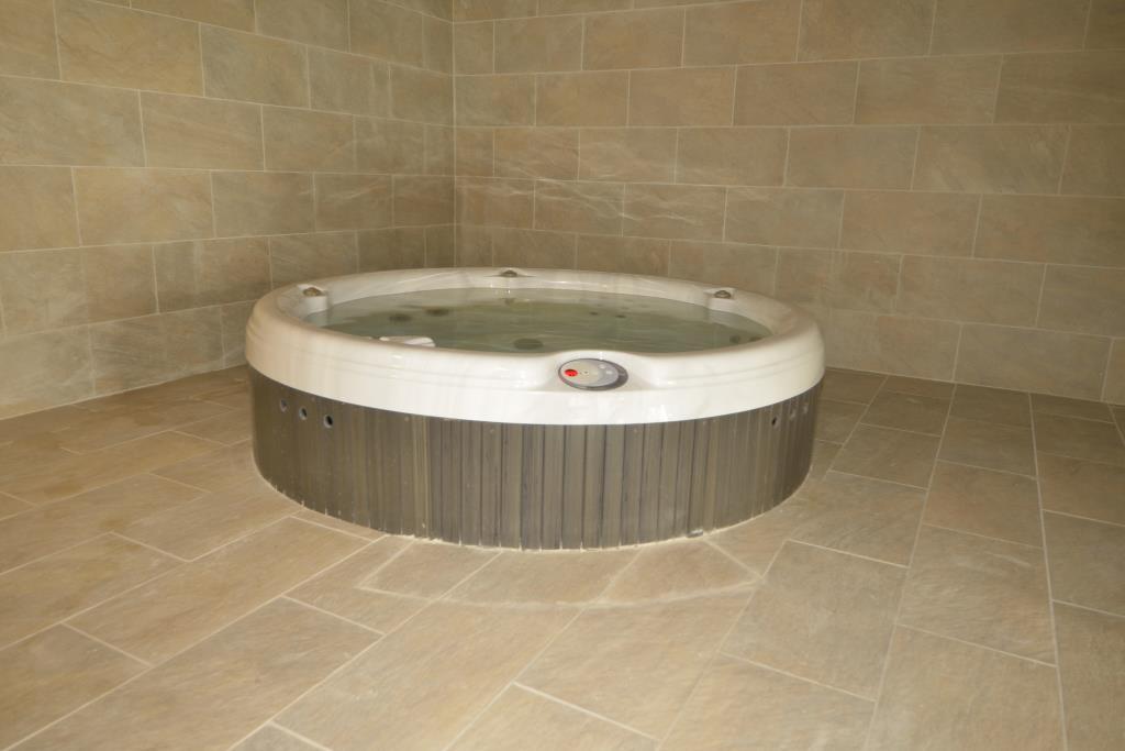 Northcourt  GRM5058 