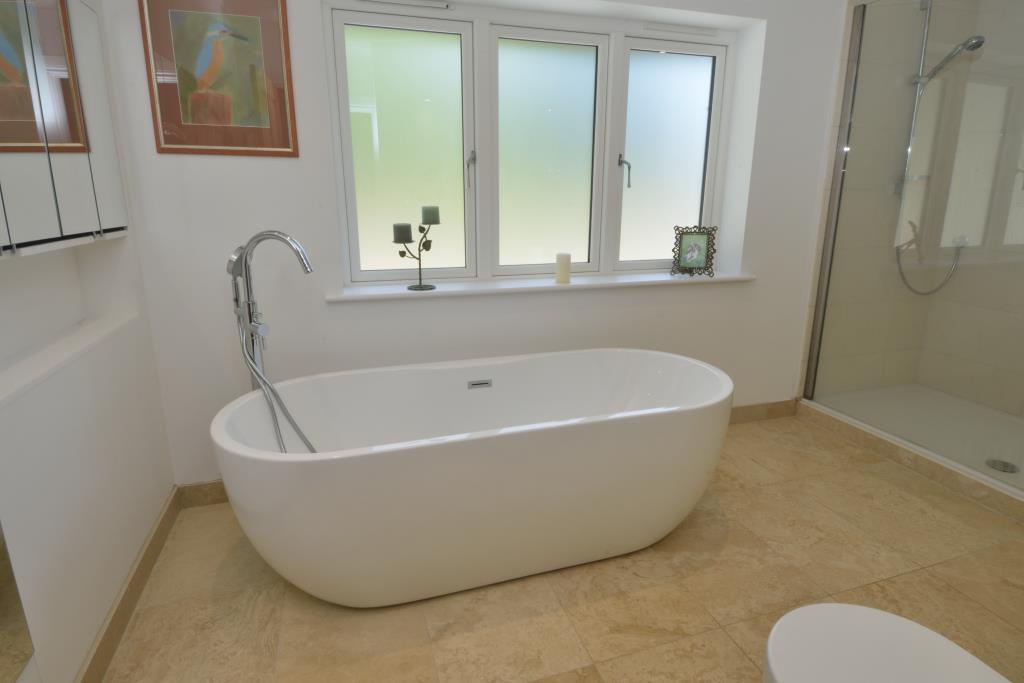 Northcourt  GRM5281 