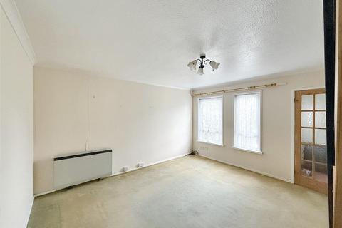 14 Polglase Walk, St Erme, Truro, TR4 9BP