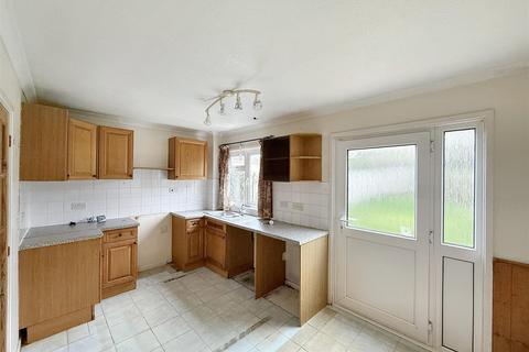 14 Polglase Walk, St Erme, Truro, TR4 9BP