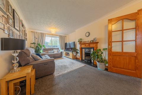 3 bedroom semi-detached house for sale, Wilkes Avenue, Swadlincote DE12
