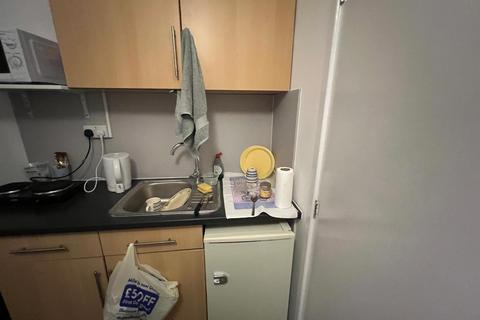 Studio to rent, Boundary Road, London NW8