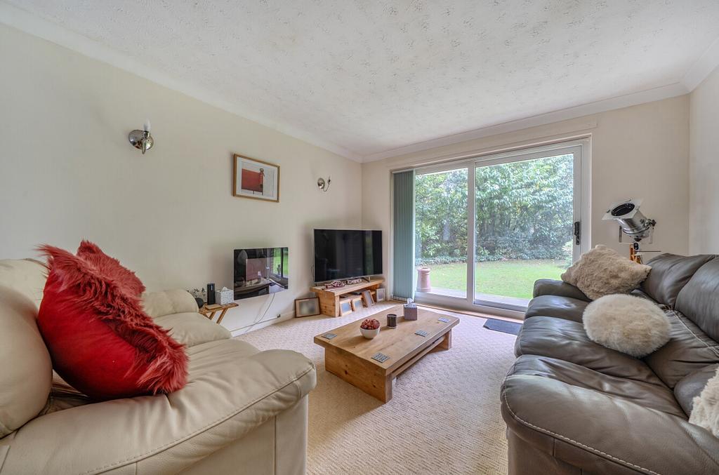 1370548-3-68f1099...