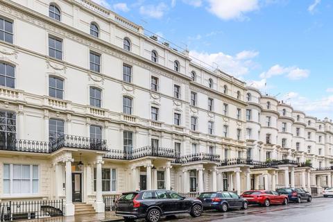 2 bedroom flat to rent, Leinster Square, London W2