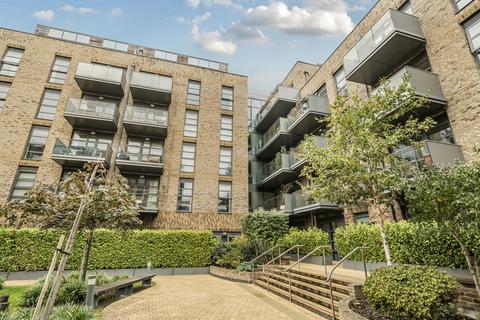 1 bedroom apartment for sale, Pages Walk, London