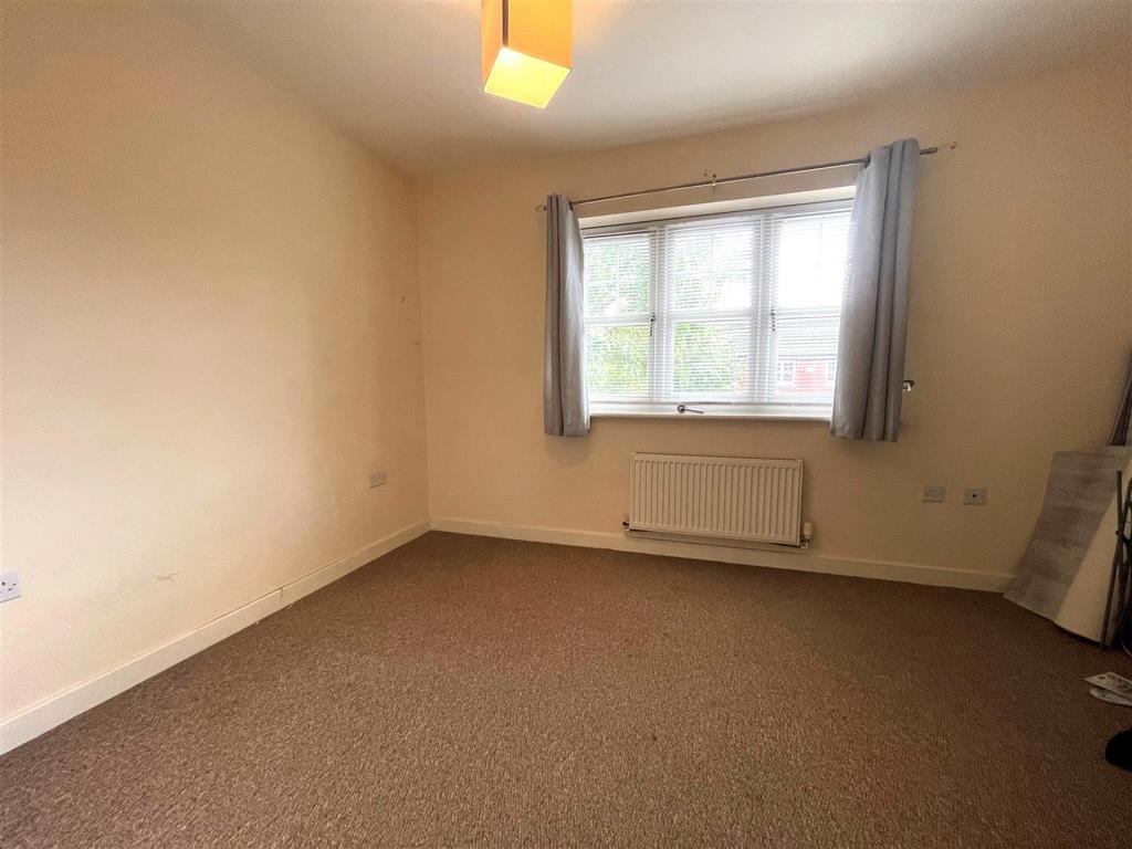 Bedroom 2.jpg