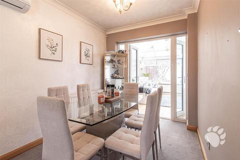 43 Church Road, Basildon, SS16 4AG