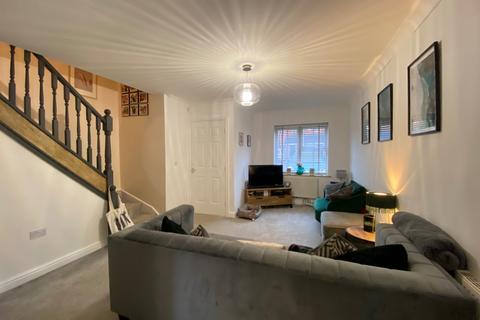 3 bedroom semi-detached house for sale, The Vineyard, Crewe