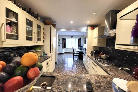 3 bedroom semi-detached house for sale, Aldridge Avenue, Edgware HA8