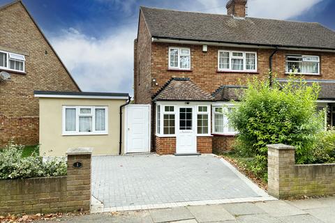 3 bedroom end of terrace house for sale, Masefield Road, Gravesend, Kent, DA11