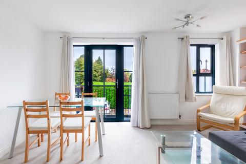 undefined, Cambridge, Cambridge CB1