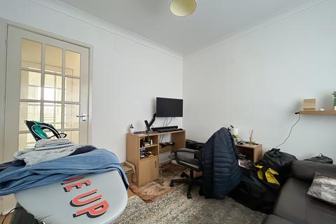 1 bedroom flat for sale, 43 Kearsley Close, Seaton Delaval, Whitley Bay NE25 0BL