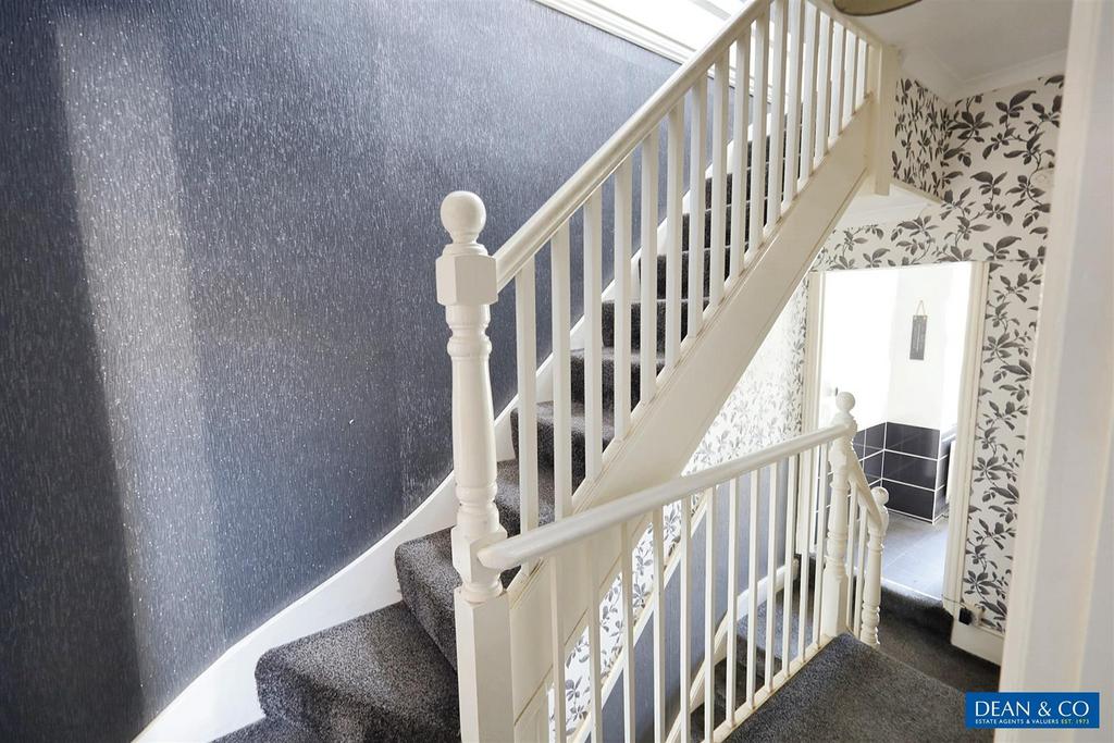 First floor landing