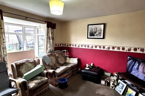 undefined, Simon Close, Holmewood, Bradford, West Yorkshire, BD4