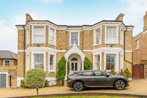 undefined, Dulwich Wood Avenue, Gipsy Hill, London, SE19