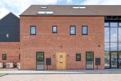 undefined, Droitwich Road, Bradley Green, B96