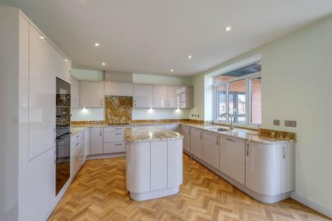 undefined, Droitwich Road, Bradley Green, B96