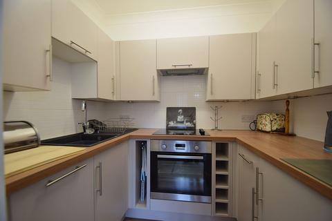 1 bedroom flat for sale, Gatley, Cheadle, SK8 4NF