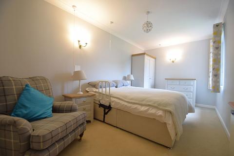 1 bedroom flat for sale, Gatley, Cheadle, SK8 4NF