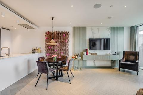 2 bedroom apartment to rent, Lodge Road, St John’s Wood, London, NW8