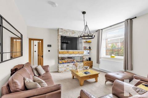 5 bedroom detached house for sale, 129 Hunt Lane, Chadderton, Oldham, OL9 9JJ