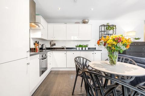 3 bedroom flat for sale, Tulse Hill, SW2