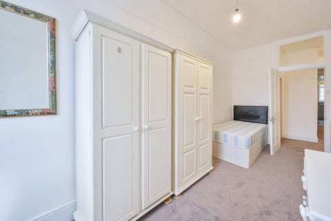 3 bedroom flat to rent, Cromwell Road, South Kensington, London, SW7