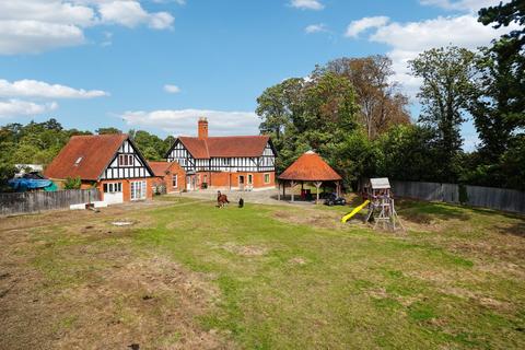 7 bedroom detached house for sale, Lower Britwell Road, Slough SL2