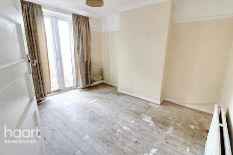 undefined, Brunswick Gardens, Hainault