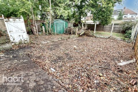 undefined, Brunswick Gardens, Hainault
