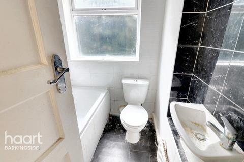 undefined, Brunswick Gardens, Hainault