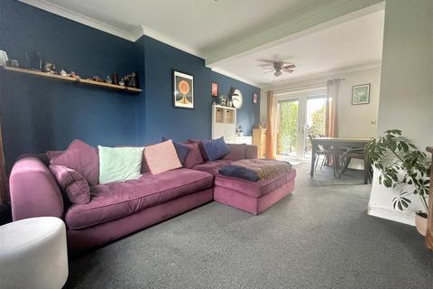 3 bedroom terraced house for sale, Marshfield Road, Timperley, Altrincham