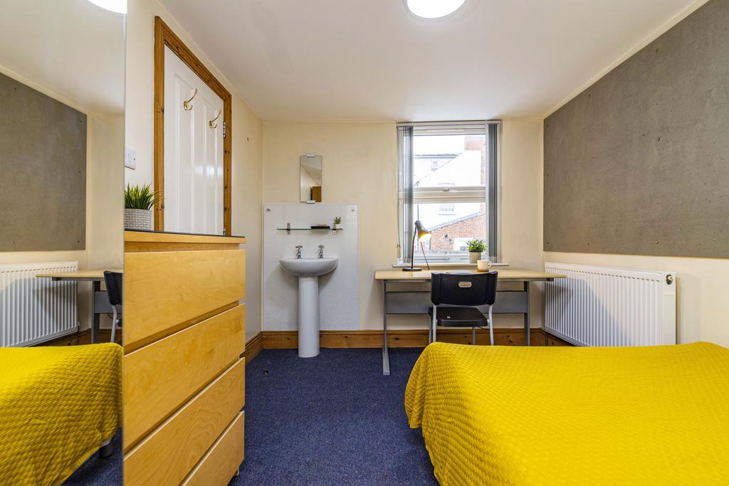 Cottesmore Road-18