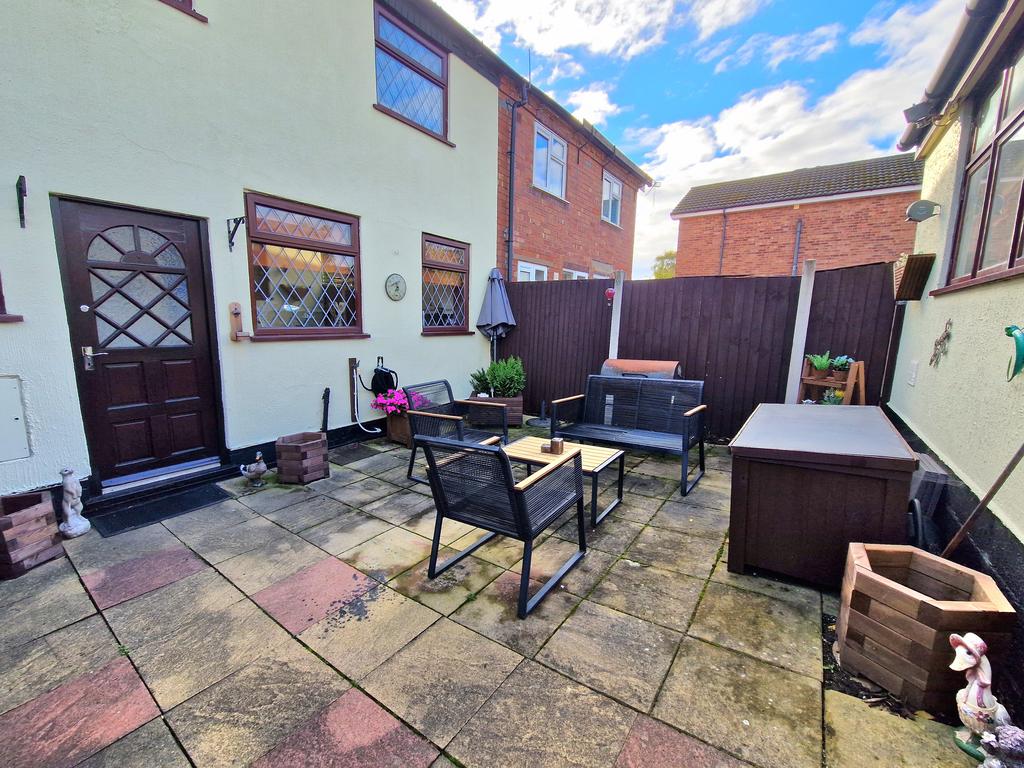 Rear Garden patio area