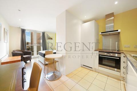 Studio for sale, Axis Court, East Lane, SE16