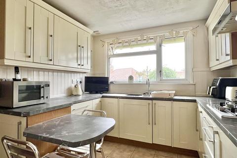 3 bedroom detached bungalow for sale, Marigolds Folly, Axminster, EX13