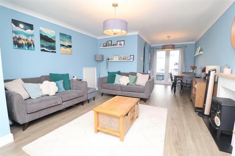 undefined, Avon Way, Worksop S81
