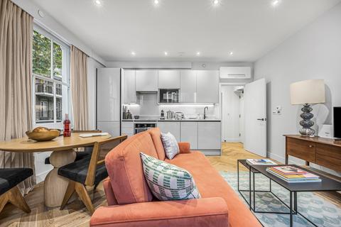 1 bedroom flat to rent, Charlotte Street, London