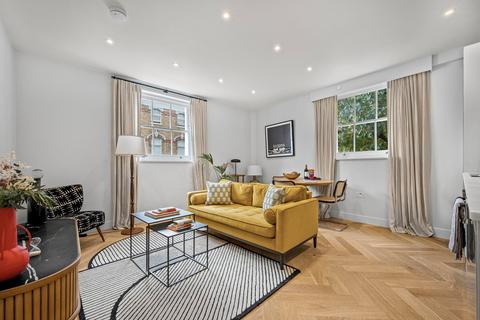 1 bedroom flat to rent, Charlotte Street, London