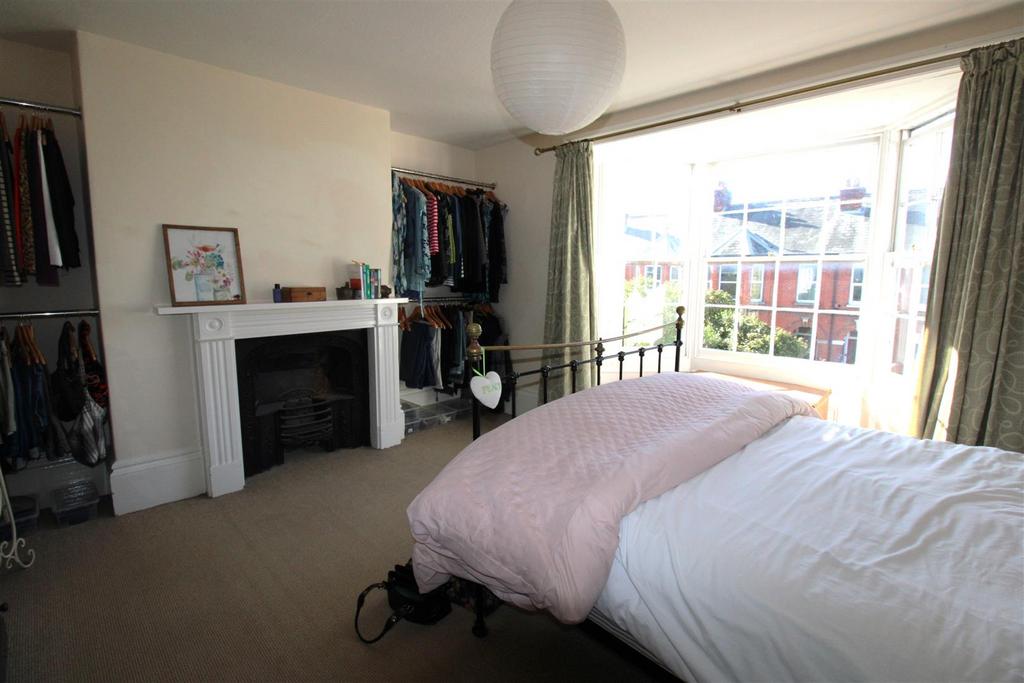 Newbedroom2.JPG